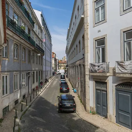 100 A - Central Lisbon Flat By Pink St. * リスボン