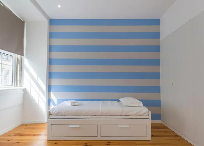 Flat By Pink St Apartment *