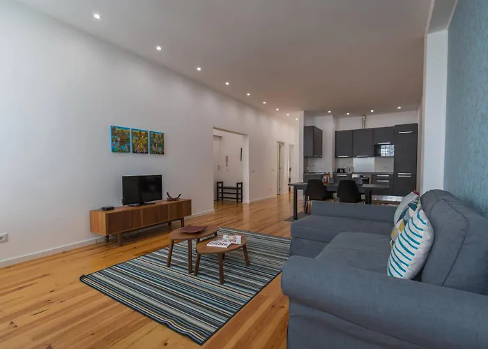 Flat By Pink St Apartment