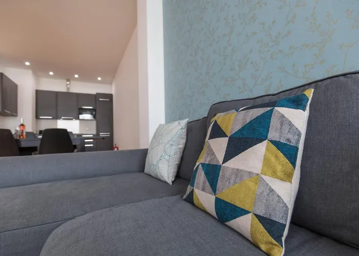 Flat By Pink St Lisbona