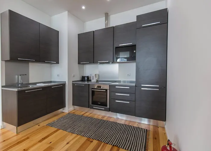 100 A - Flat By Pink St Lisboa