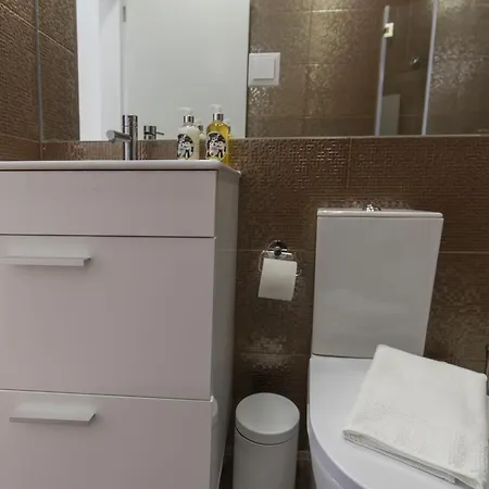 Apartamento 100 A - Central Lisbon Flat By Pink St.