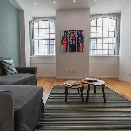 100 A - Central Lisbon Flat By Pink St. Lisboa